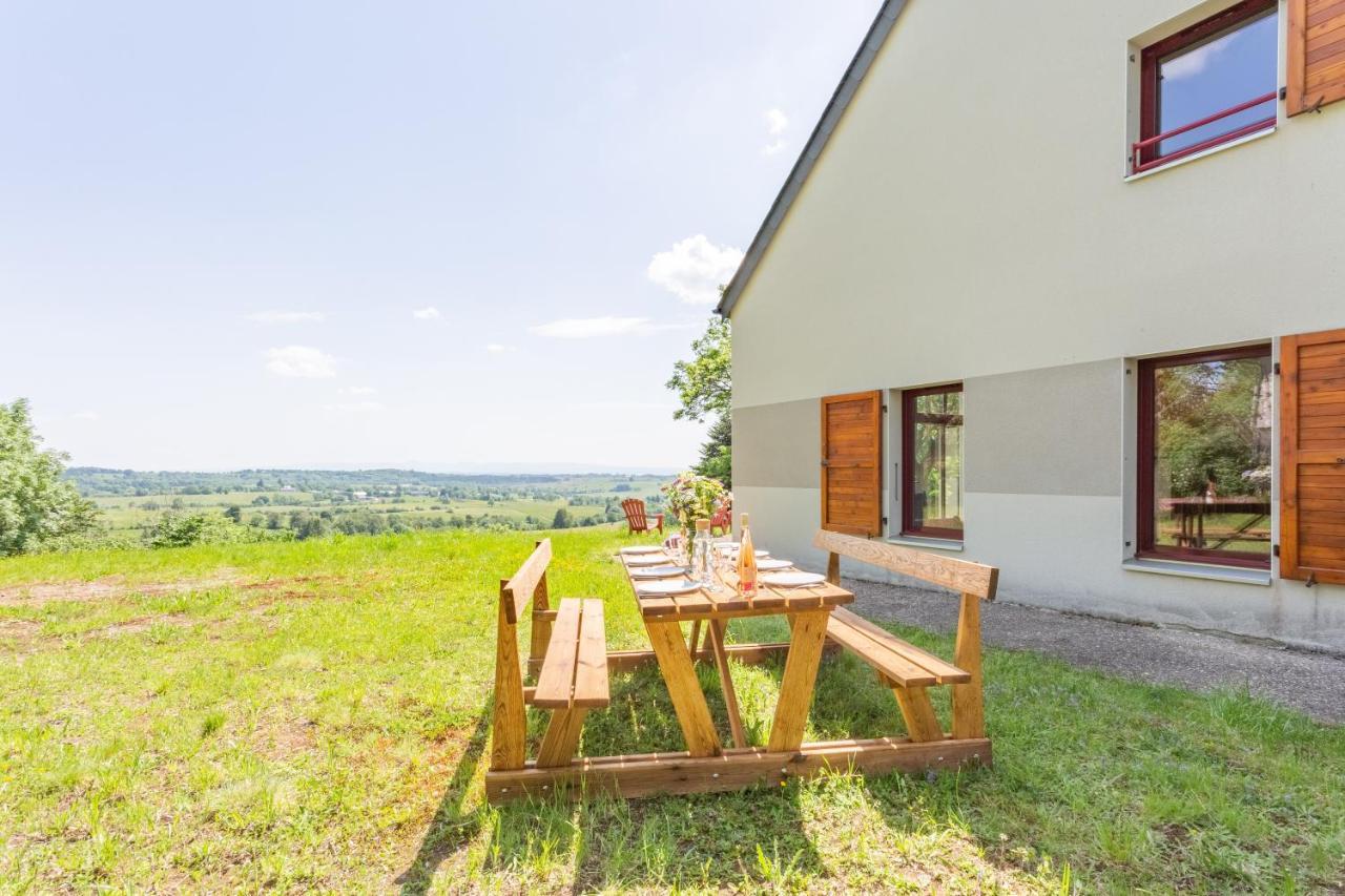 Le Pré devant nous Picherande Exterior foto